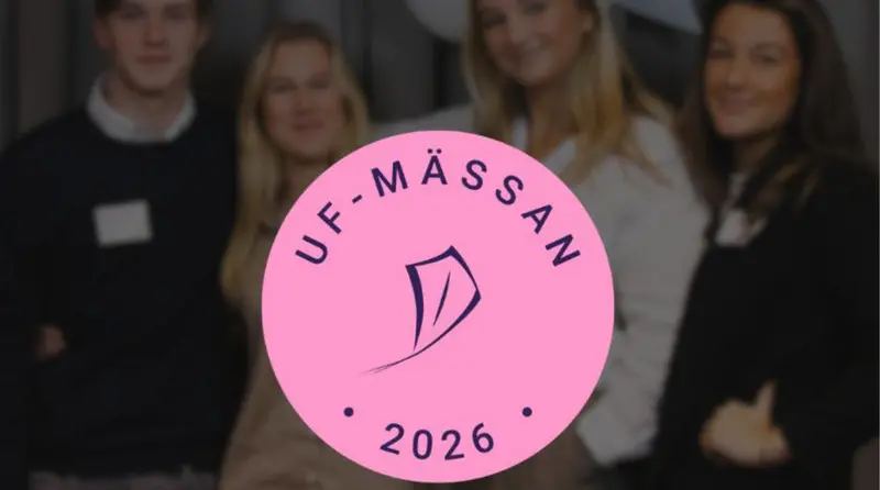 Ungdomar på UF-mässa