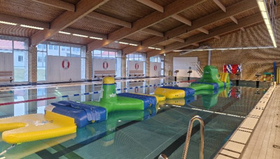 Stora bassängen i Hemsebadet.